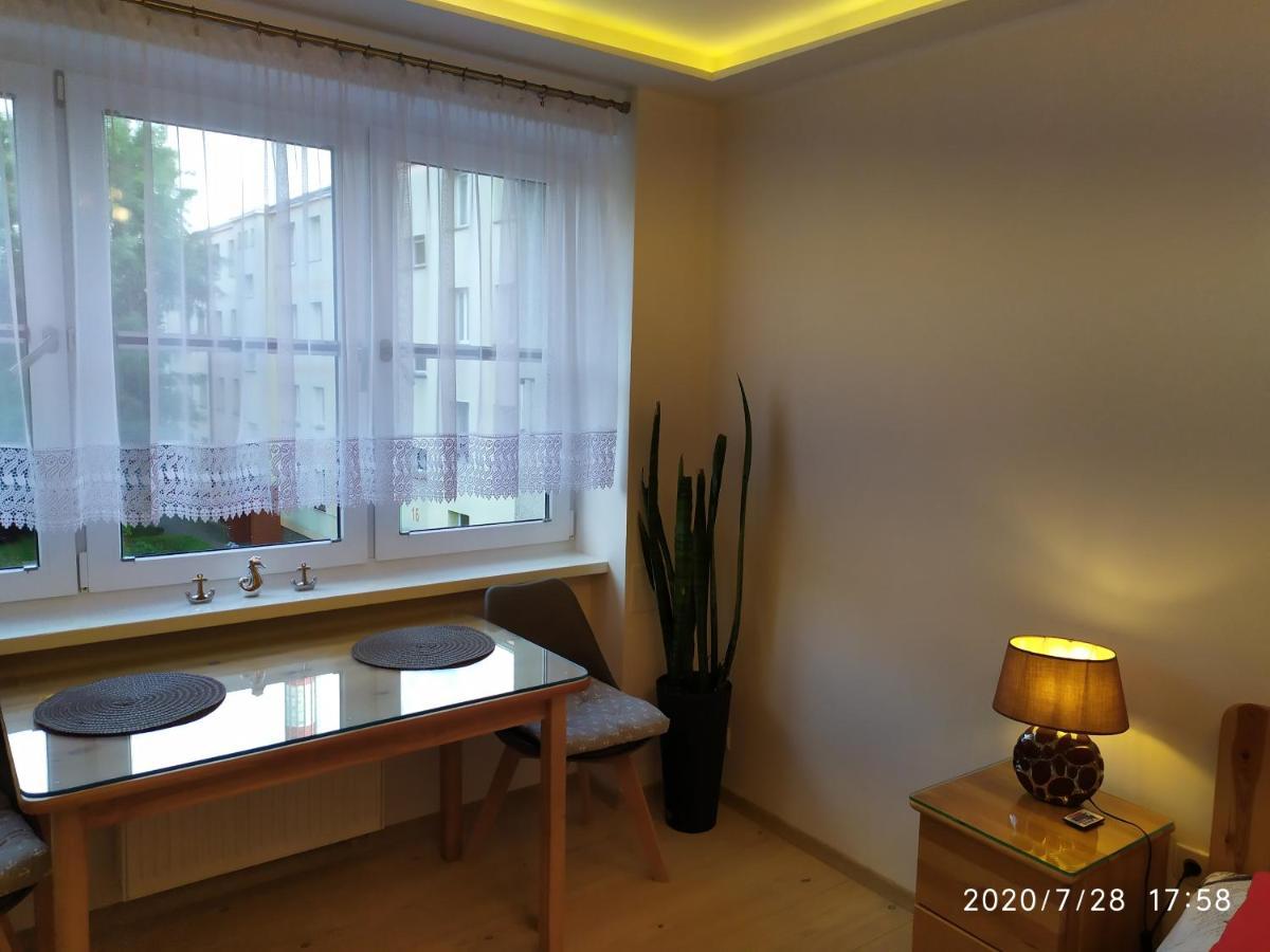 Apartament Pod Zaglami Apartment Swinoujscie Exterior photo